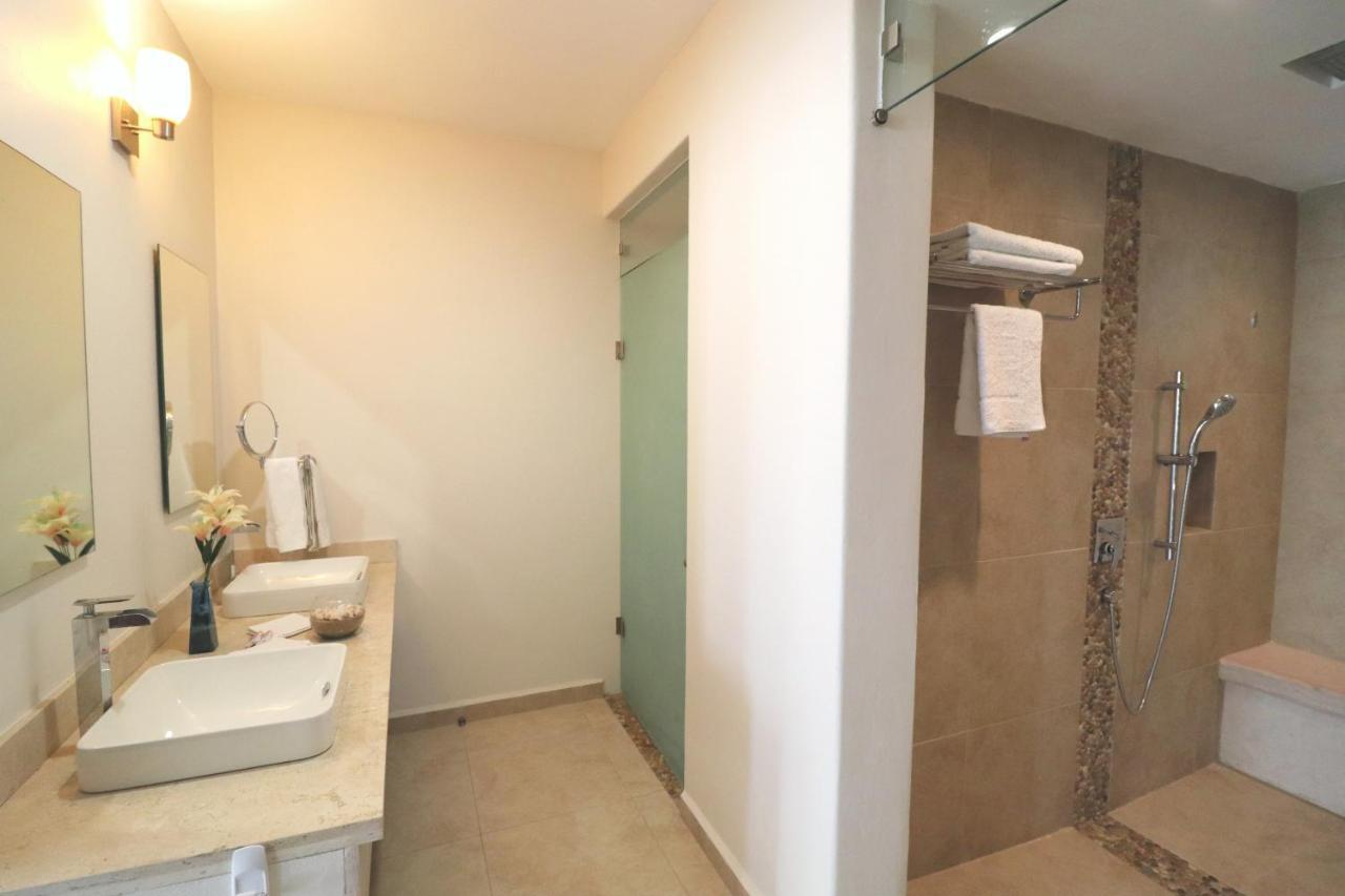 Lydmar Boutique Hotel Ζιουατανέχο Εξωτερικό φωτογραφία